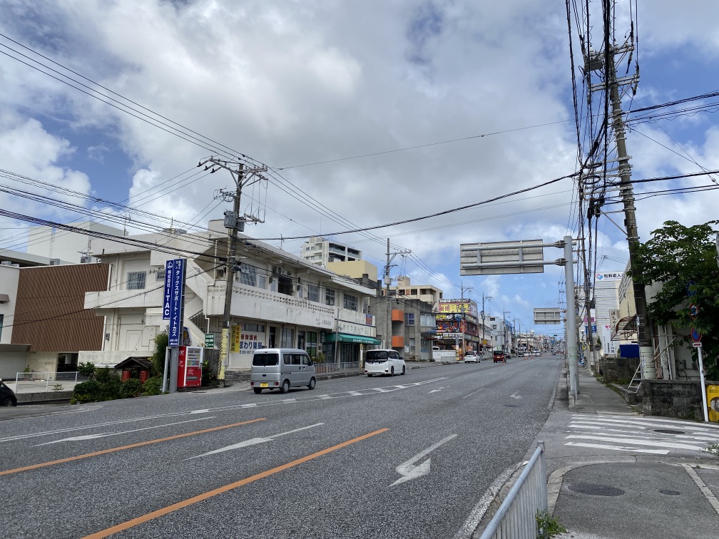 宜野湾市のハプニングバー「リアリティ」周辺
